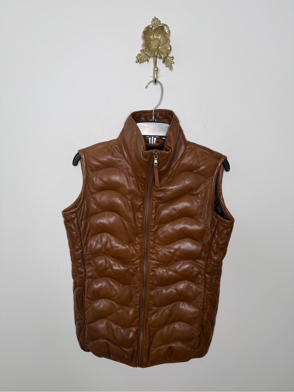 Scully Cognac Soft Lamb Leather Ribbed Vest M